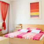 Apartment Am Rhein